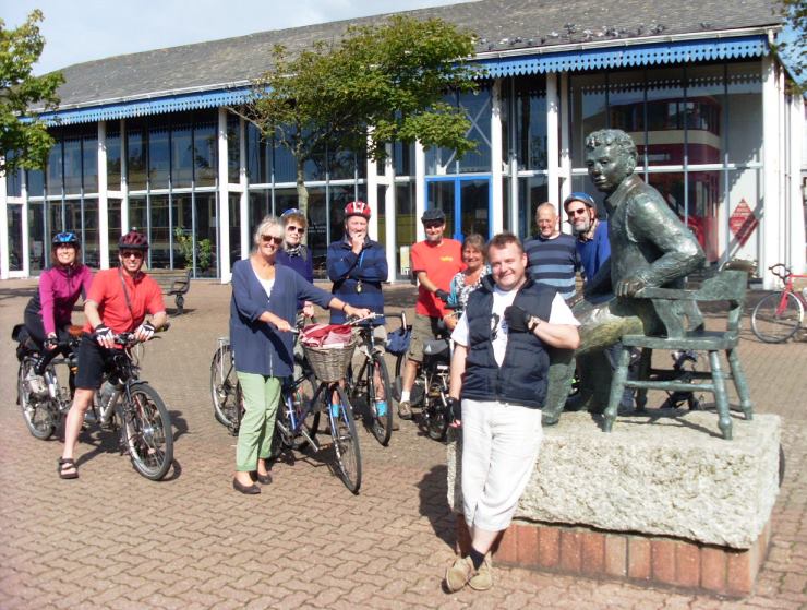 Dylan Thomas Trail riders meet the poet.
