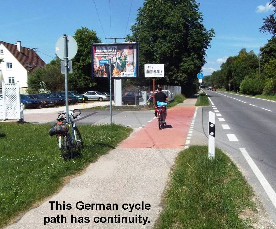 Continuity across minor junction, Germany.